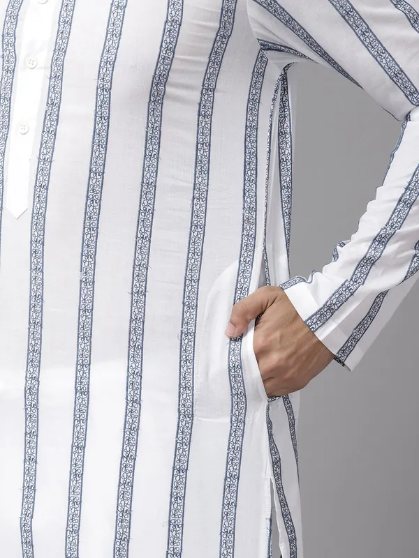 Men_White_&_Grey_Pure_Cotton_Embroidered_Staright_Kurta_With_Pajama