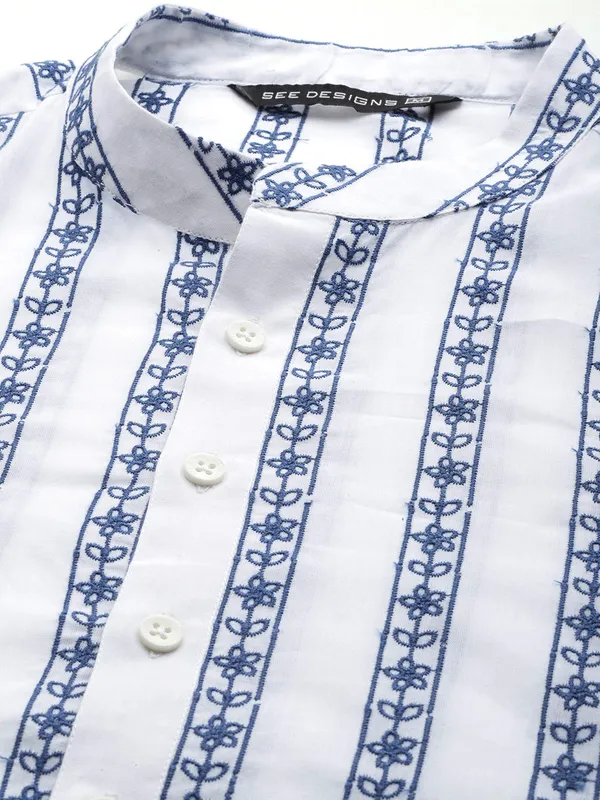Men_White_&_Blue_Pure_Cotton_Embroidered_Staright_Kurta_With_Pajama