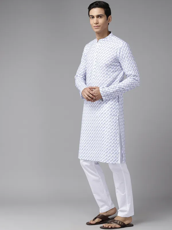 Men_White_&_Blue_Pure_Cotton_Embroidered_Staright_Kurta_With_Pajama