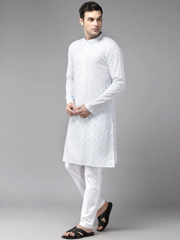Men_White_&_Grey_Pure_Cotton_Embroidered_Staright_Kurta_With_Pajama