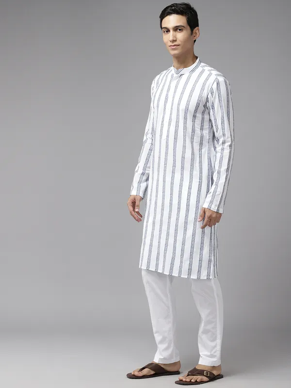 Men_White_&_Blue_Pure_Cotton_Embroidered_Staright_Kurta_With_Pajama