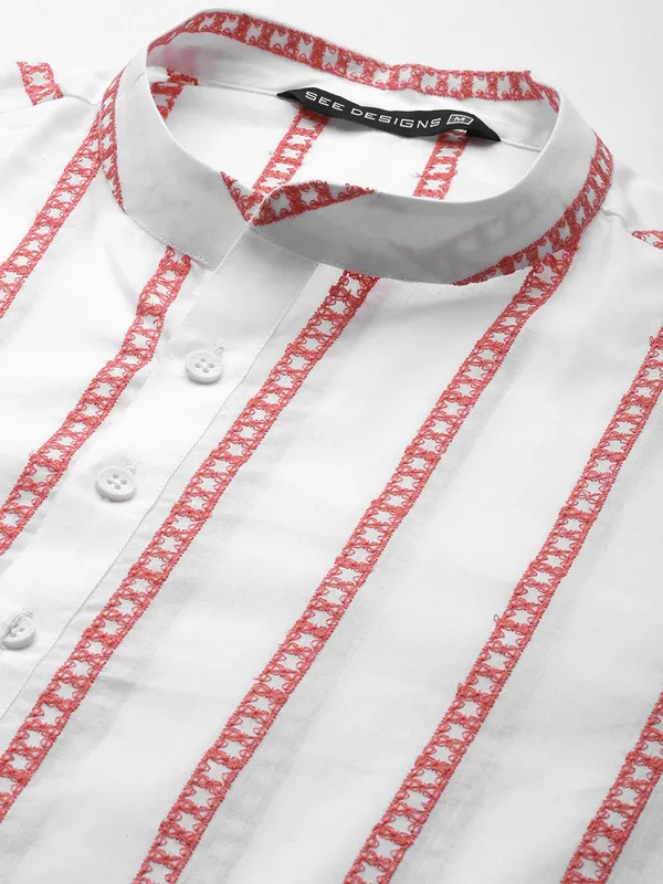 Men_White_&_Pink_Pure_Cotton_Embroidered_Staright_Kurta_With_Pajama