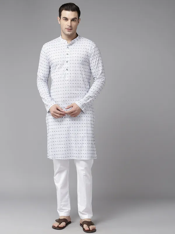 Men_White_&_Blue_Pure_Cotton_Embroidered_Staright_Kurta_With_Pajama