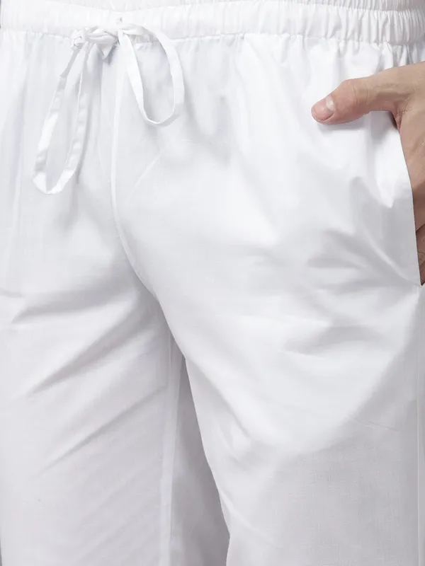 Men_White_&_Pink_Pure_Cotton_Embroidered_Staright_Kurta_With_Pajama
