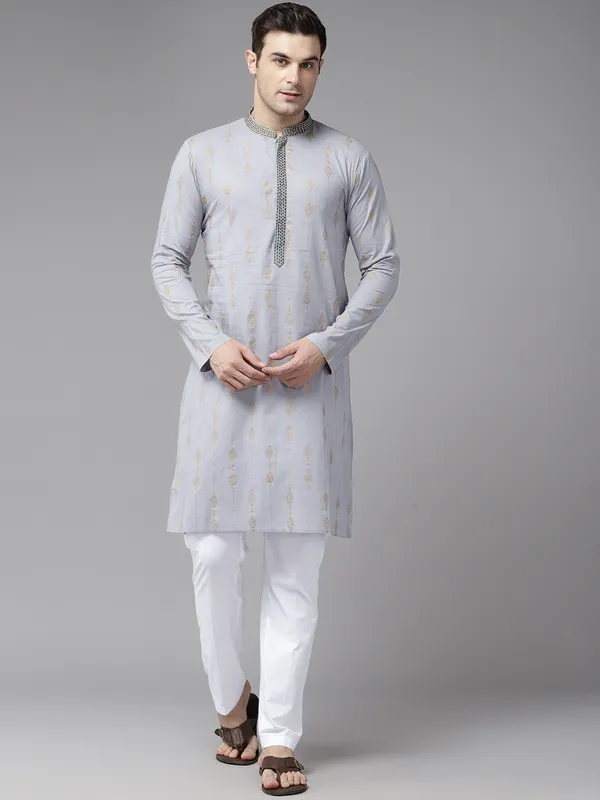 Men_Grey_&_Gold_Pure_Cotton_Embroidered_Staright_Kurta_With_Pajama