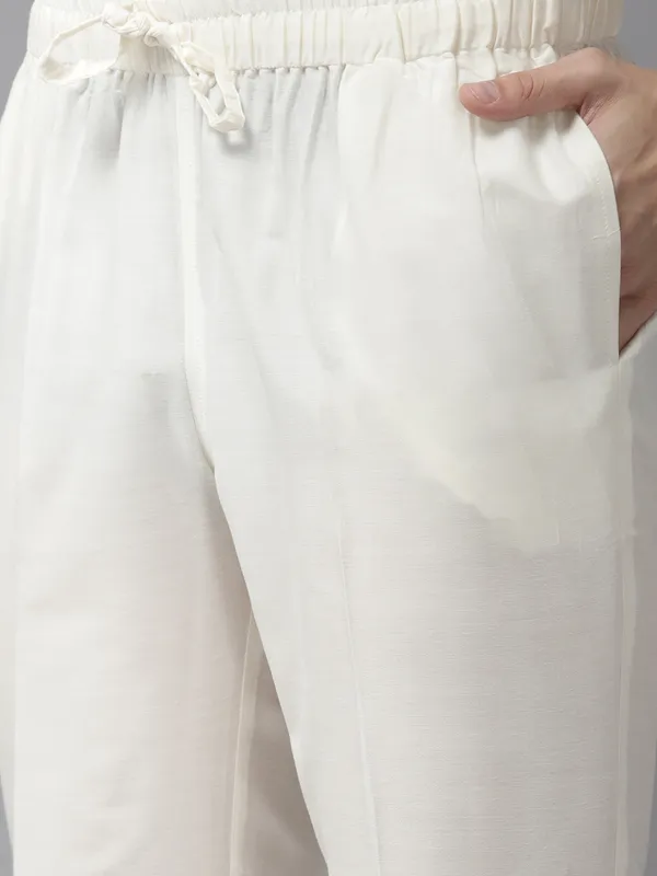 Men_Off_White_&_Grey_Pure_Cotton_Embroidered_Staright_Kurta_With_Pajama