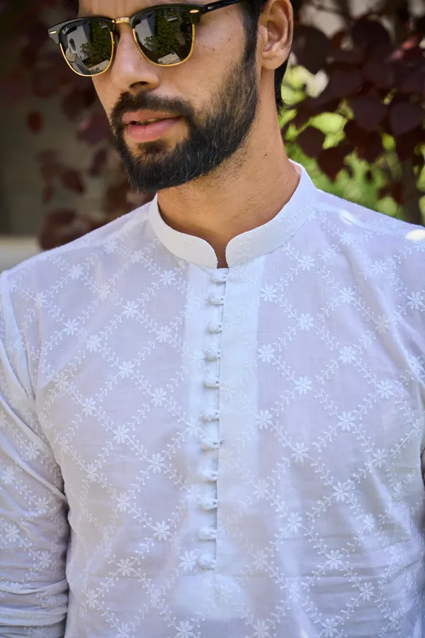 Pure_Cotton_Chikankari_Embroidered_Straight_kurta