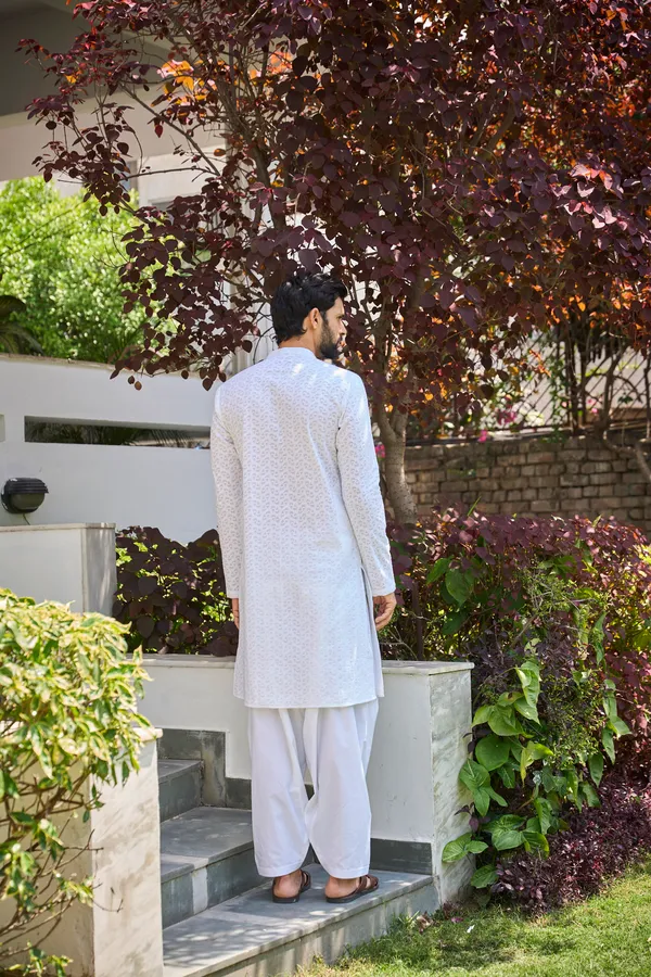 Pure_Cotton_Chikankari_Embroidered_Straight_kurta