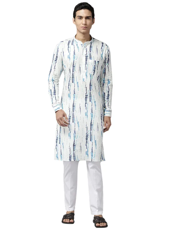 Men_White_&_Blue_Pure_Cotton_Printed_Staright_Kurta