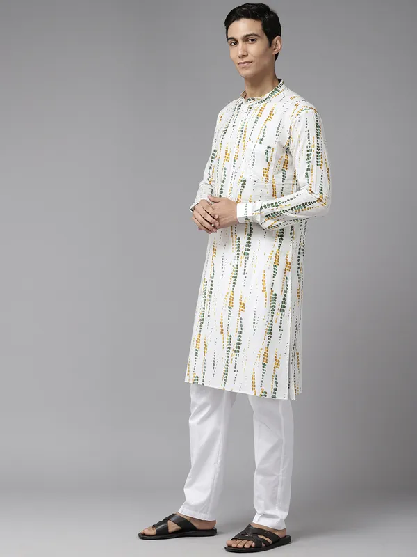 Men_White_&_Mustard_Pure_Cotton_Printed_Staright_Kurta_With_Pajama