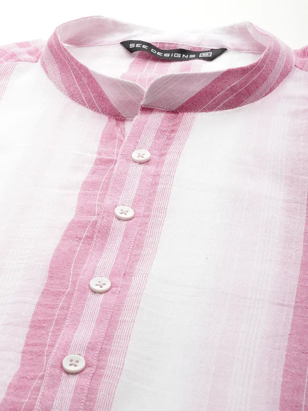 Men_White_&_Pink_Pure_Cotton_Printed_Staright_Kurta_With_Pajama