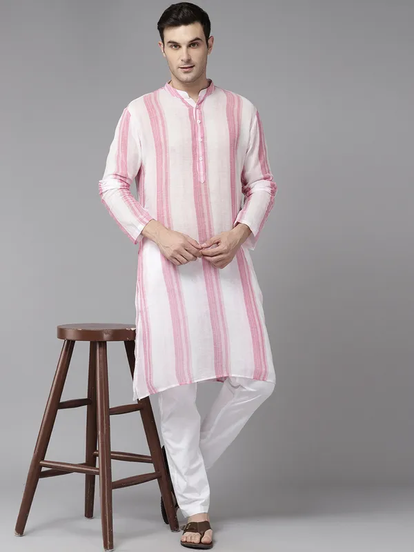 Men_White_&_Pink_Pure_Cotton_Printed_Staright_Kurta_With_Pajama