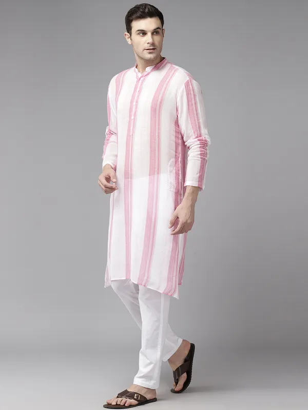 Men_White_&_Pink_Pure_Cotton_Printed_Staright_Kurta_With_Pajama