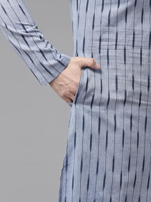 Men_Blue_Pure_Cotton_Printed_Staright_Kurta_With_Pajama