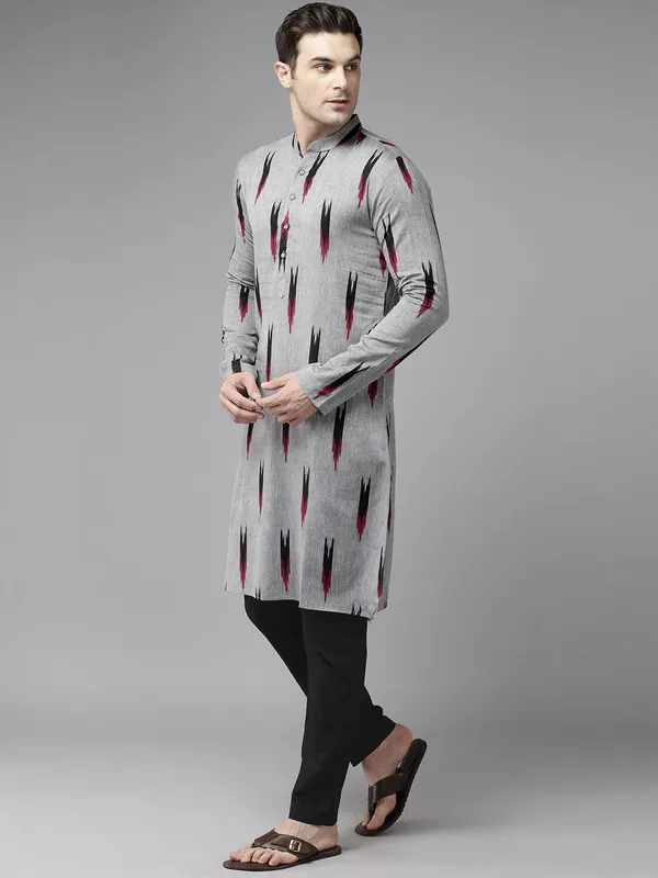 Men_Grey_&_Black_Pure_Cotton_Printed_Staright_Kurta_With_Pajama