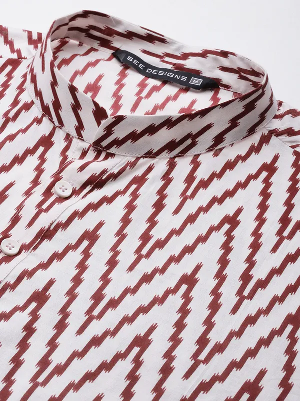 Men_Off_White_&_Maroon_Pure_Cotton_Printed_Staright_Kurta_With_Pajama