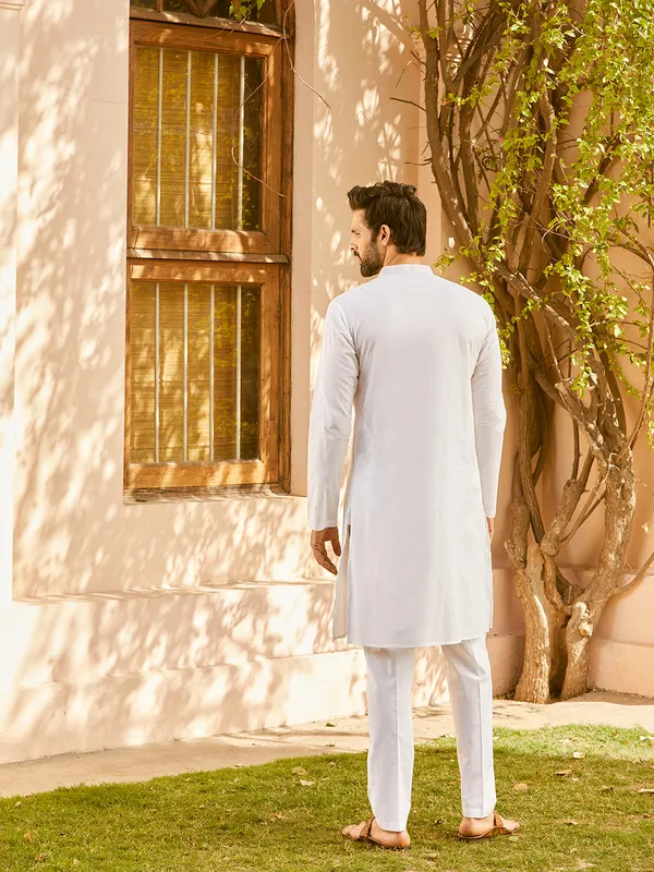 Men_White_Cotton_Pintex_Design_Silver_Thared_Work_&_Sequence_Kurta_With_Pyjama
