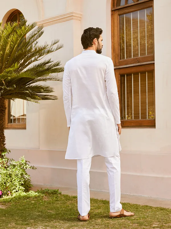 Men_White_Cotton_Pintex_Design_Multi_Thared_Work_Kurta_With_Pyjama