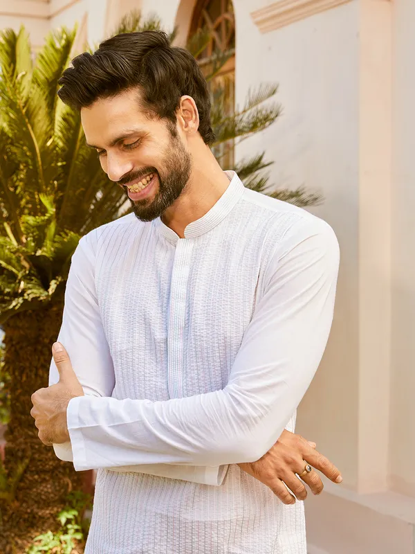 Men_White_Cotton_Pintex_Design_Multi_Thared_Work_Kurta_With_Pyjama