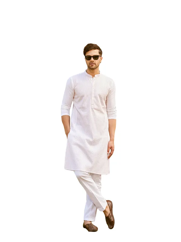 Men_White_Cotton_Pintex_Design_Pink_Thared_Work_&_Sequence_Kurta
