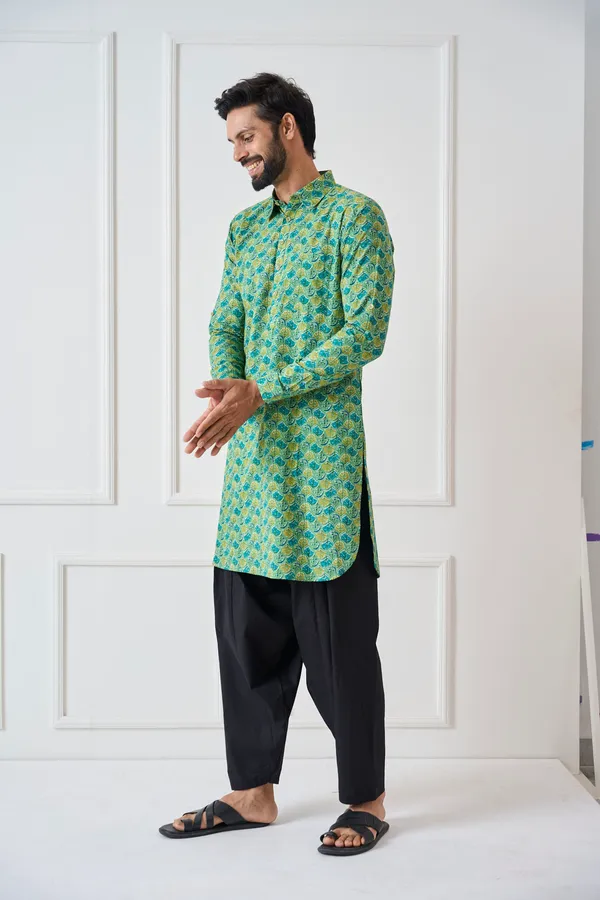 Men_Green_Regular_Pure_Cotton_Pathani_Kurta_With_Black_Salwar