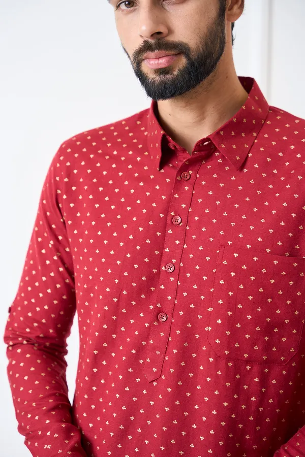 Men_Maroon_Regular_Pure_Cotton_Pathani_Kurta_With_Gold_Pyjama