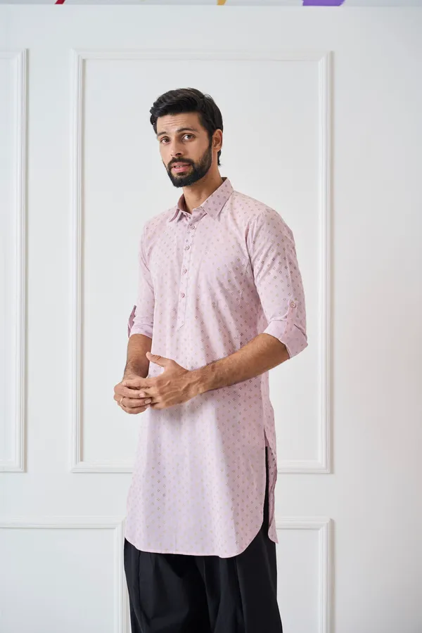 Men_Baby_Pink_Regular_Pure_Cotton_Pathani_Kurta_With_Black_Salwar