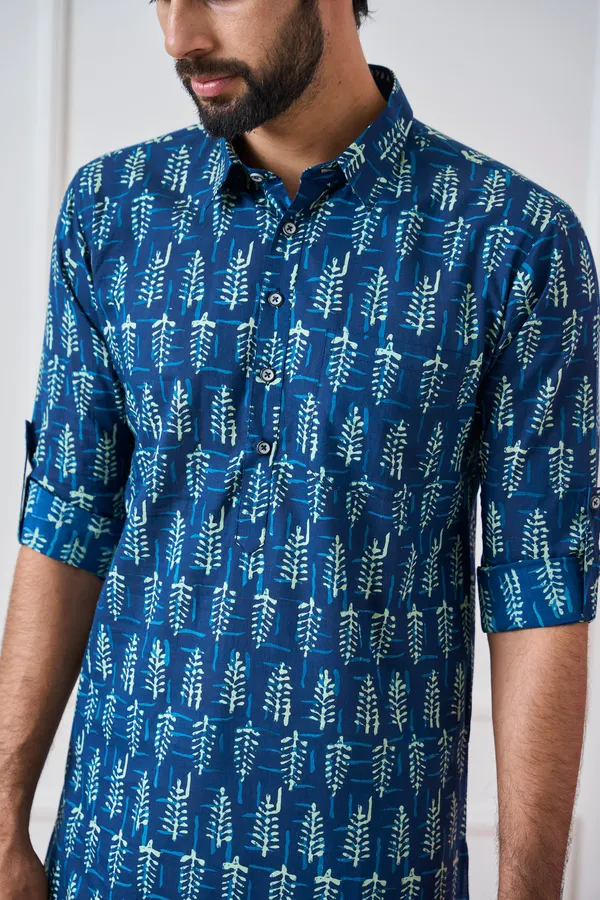 Men_Indigo_Regular_Pure_Cotton_Pathani_Kurta_With_White_Salwar