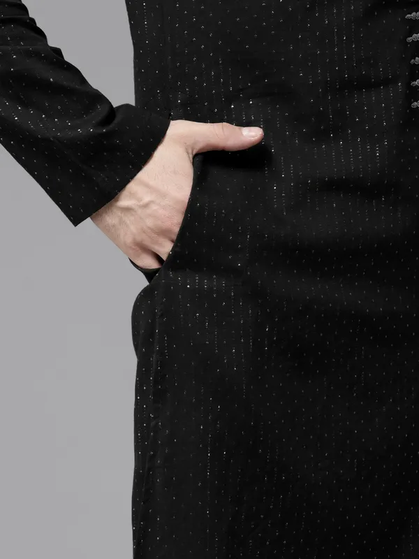 Men_Black_&_Silver_Silk_Woven_Design_Staright_Kurta_With_Pajama