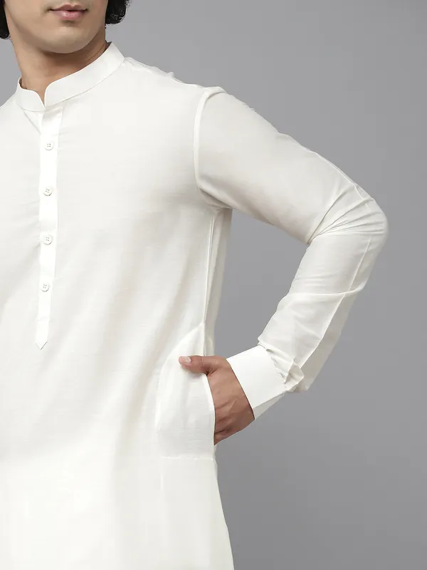 Men_Gold_&_White_Solid_Kurta_Pyjamas_With_Nehru_Jacket