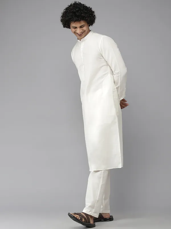 Men_Aqua_Blue_&_White_Solid_Kurta_Pyjamas_With_Nehru_Jacket