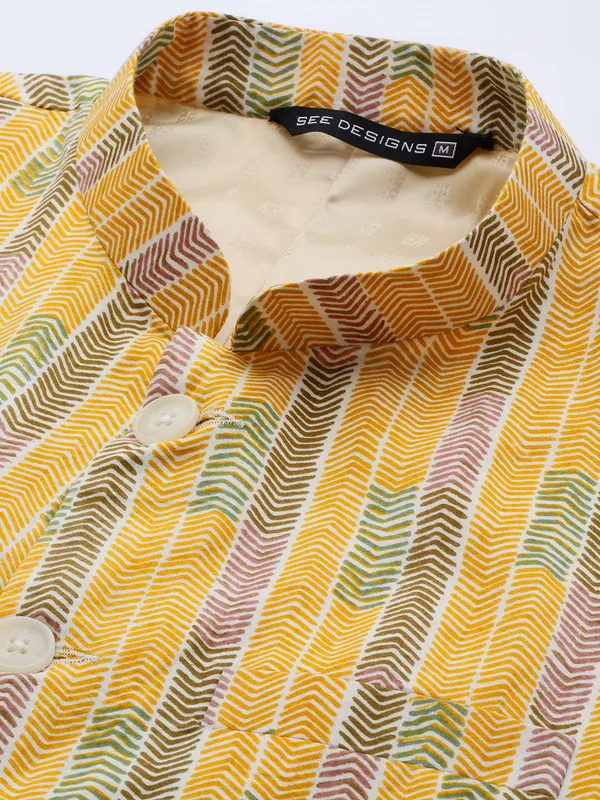Pure_Cotton_Kurta_with_Pyjama_&_Printed_Nehru_Jacket
