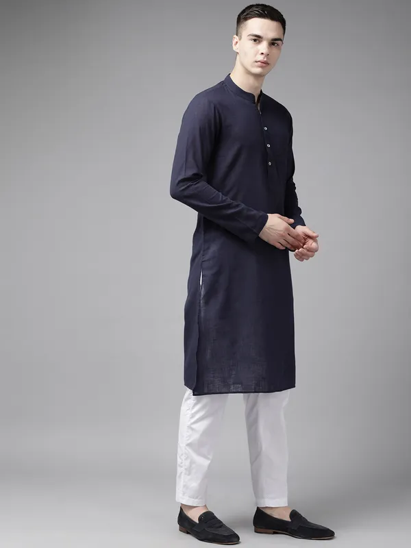 Men_Blue_&_Beige_Printed_Pure_Cotton_Kurta_Pyjama_With_Nehru_Jacket
