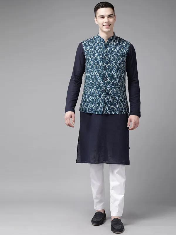 Pure_Cotton_Kurta_with_Pyjama_&_Printed_Nehru_Jacket