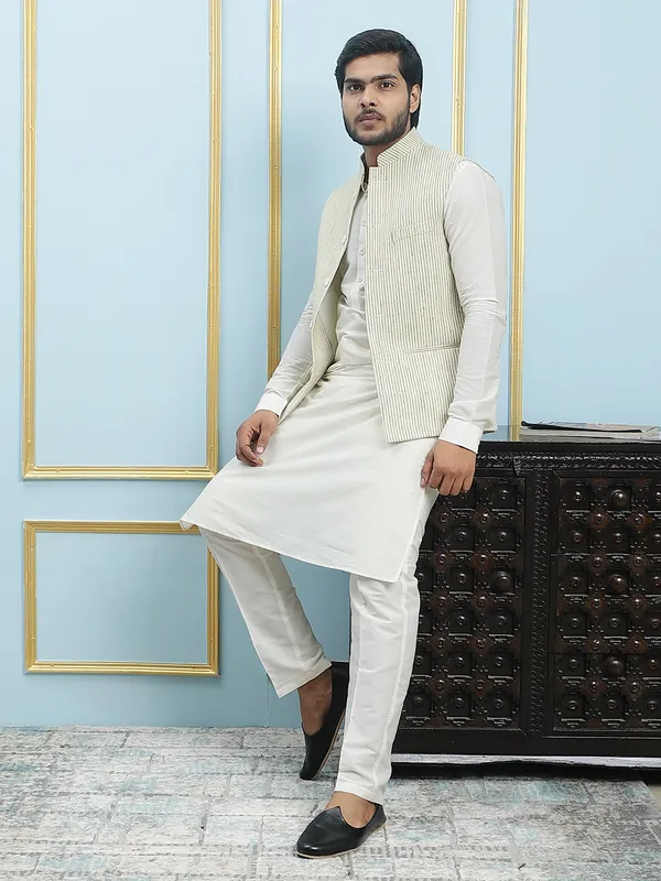 Men_Off_White_Kurta_Pajama_And_Cream_Color_Solid_Khadi_Nehru_Jacket