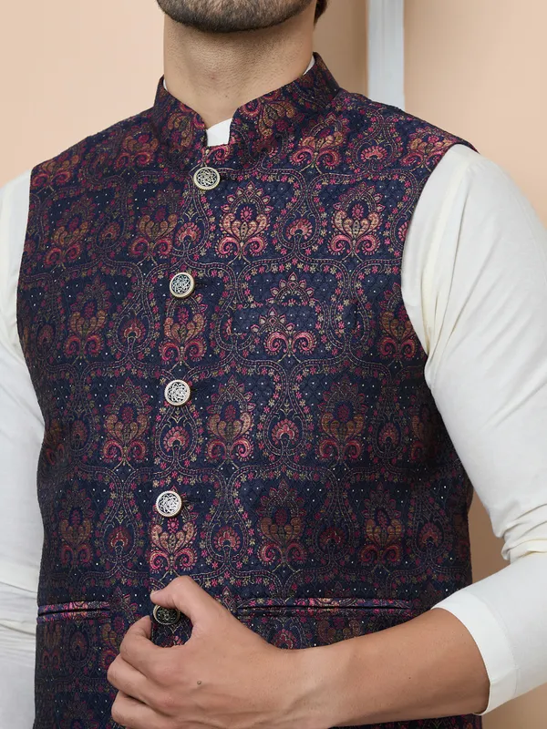 Navy_Woven_Jacquard_Nehru_Jacket_With_Solid_Kurta-Pyjama_(3_Piece_Set)