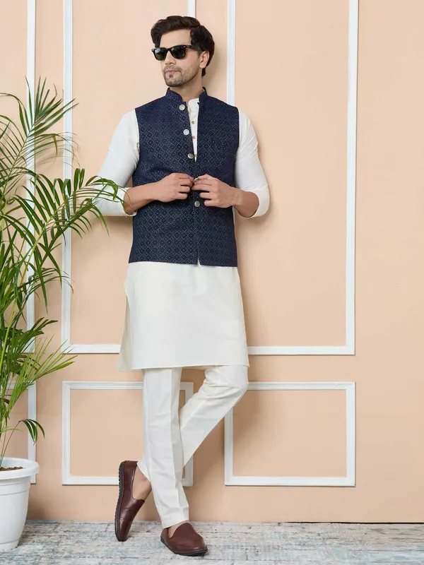 Blue_Woven_Jacquard_Nehru_Jacket_with_Solid_Kurta-Pyjama_(3_Piece_Set)