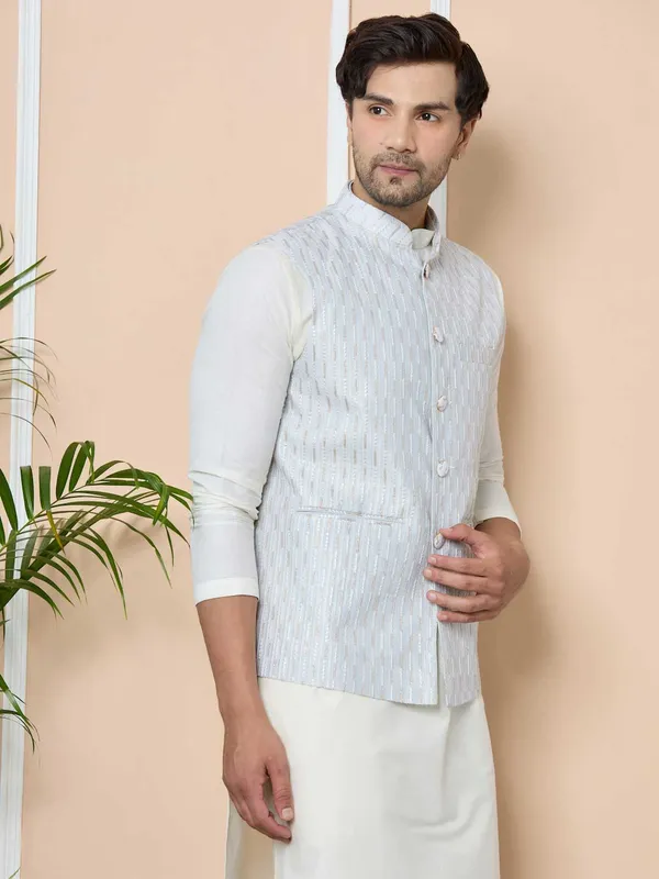 Gray_Sequin_Embroidered_Nehru_Jacket_with_Solid_Kurta-Pyjama_(3_Piece_Set)