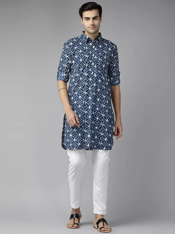 Blue_and_White_Floral_Print_Pure_Cotton_Pathani_kurta