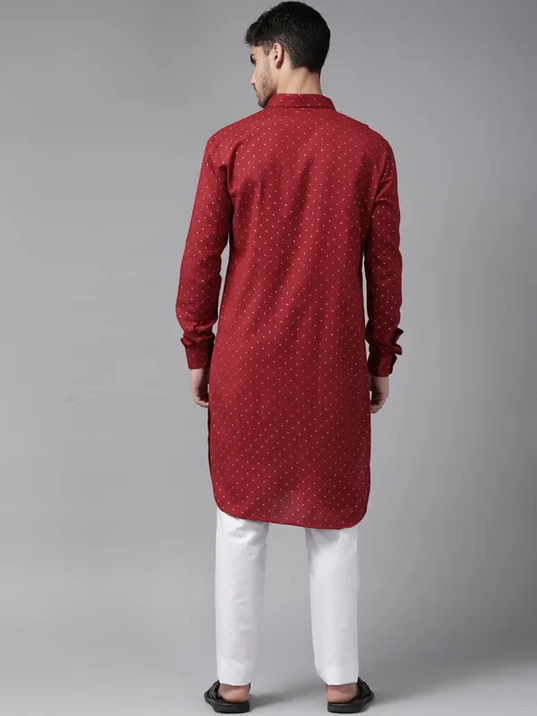 Men's_Maroon_Pure_Cotton_Pathani_kurta_with_Pyjama