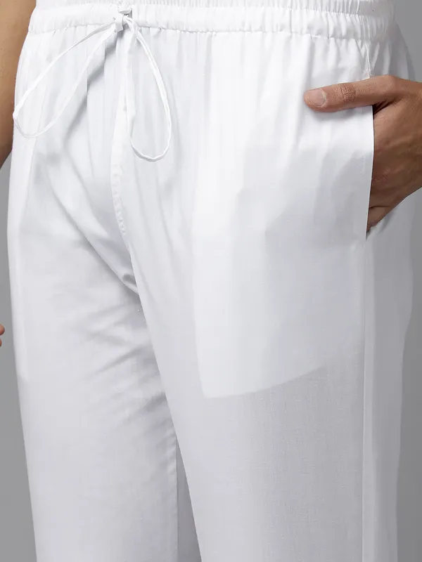Men_Green_Regular_Pure_Cotton_Pathani_Printed_Men'S_Kurta_With_White_Salwar