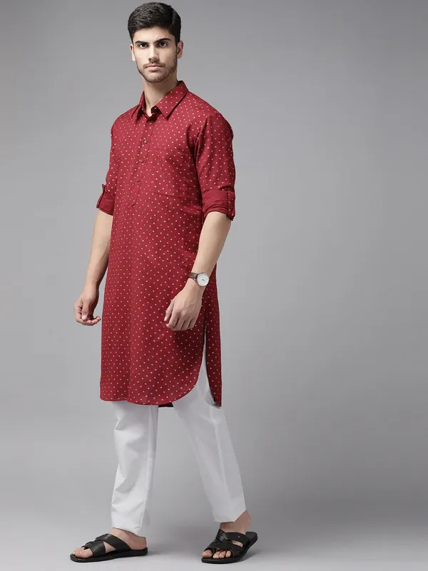 Men_Maroon_Floral_Print_Pure_Cotton_Pathani_kurta_with_Pyjama