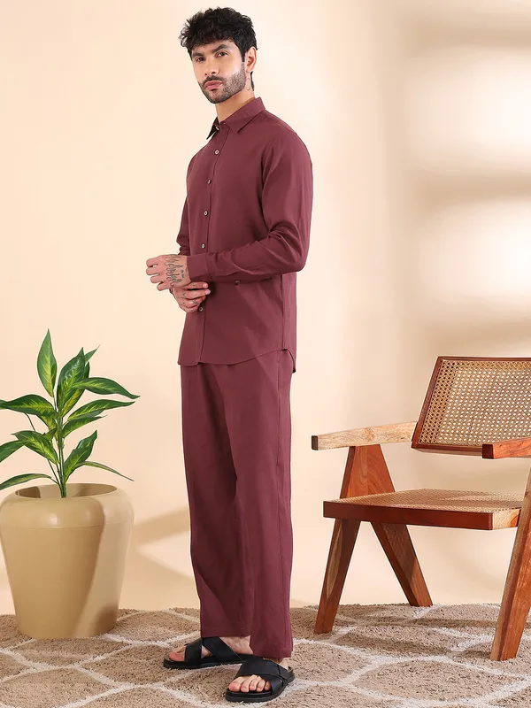 Men_Maroon_Linen_Solid_Co-Ord_Set