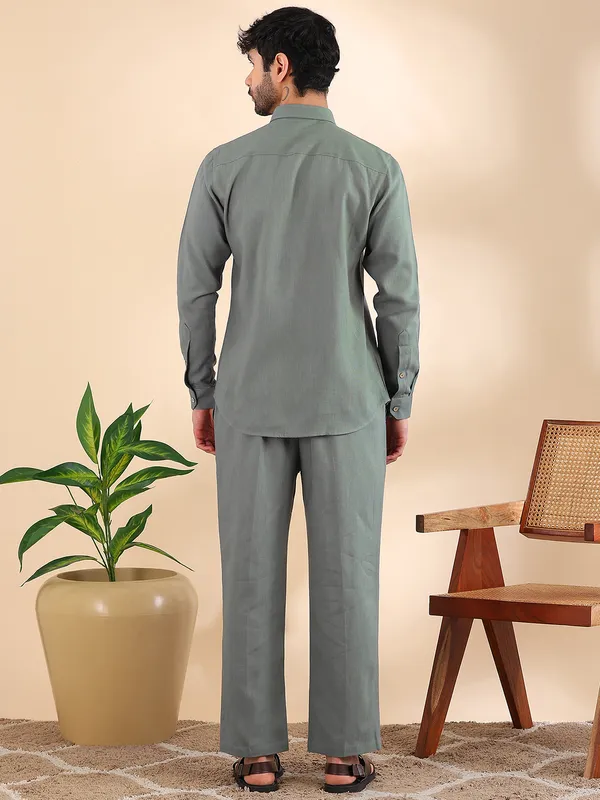 Men_Green_Linen_Solid_Co-Ord_Set