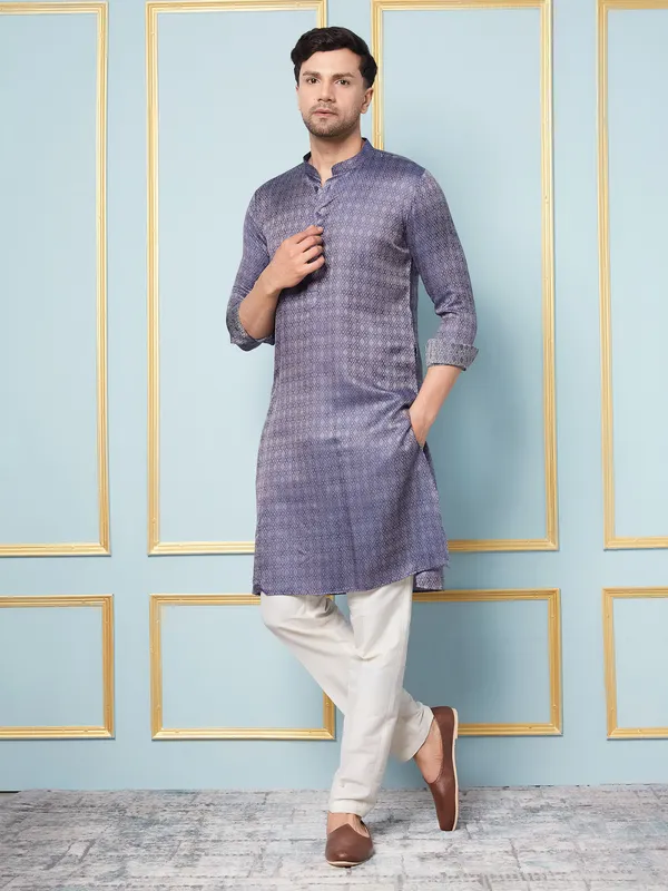 Men_Navy_Blue_&_Gold_Woven_Design_Thread_Work_Kurta_With_Pajama