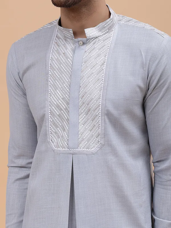 Men_Grey_Zari_Work_Silk_Woven_Design_Staright_Kurta_With_Pajama