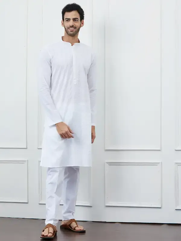 Men_White_Cotton_Thread_Work_&_Sequines_Kurta_With_Pyjama