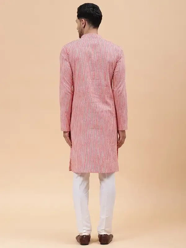 Men_Pink_Stripe_Pure_Cotton_Printed_Staright_Kurta_With_Pajama
