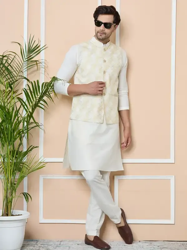 Yellow_Embroidered_Nehru_Jacket_With_Gota_Work_And_Solid_Kurta-Pyjama_(3_Piece_Set)