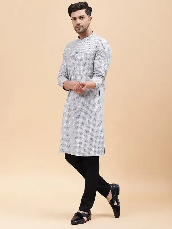 Men_Silver_&_Black_Pure_Cotton_Printed_Staright_Kurta_With_Pajama